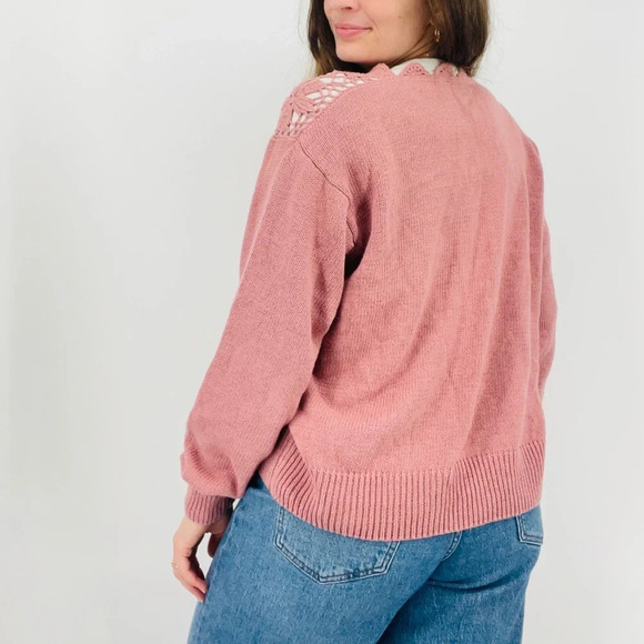 vintage dusty rose pink crocheted ramie cotton blend cardigan sweater cottage L - Picture 5 of 9